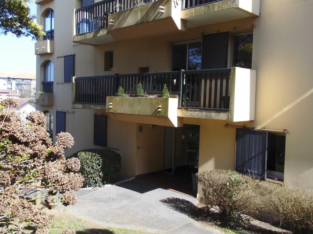 Apartamento Au Balcon Fleuri Anglet Exterior foto